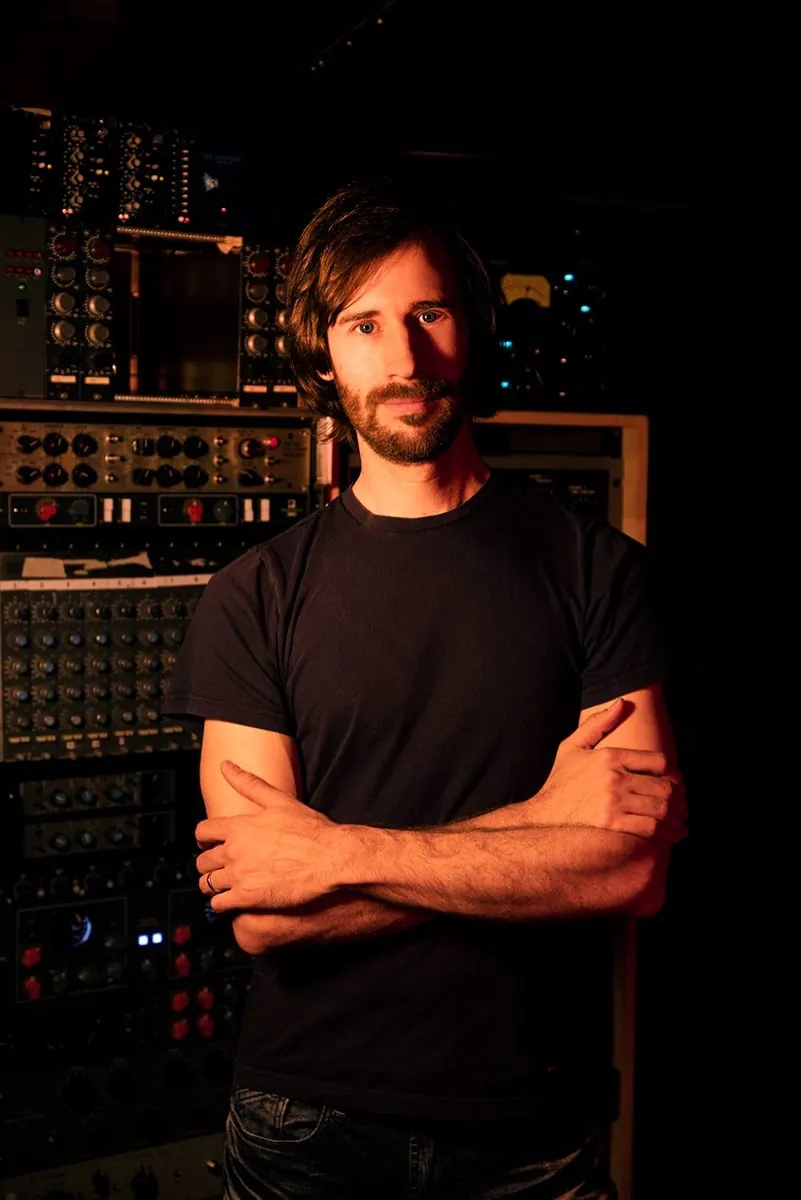 Simon Moro at the console