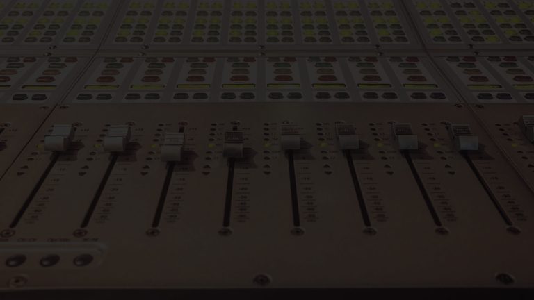 DIY vs. Pro Mix